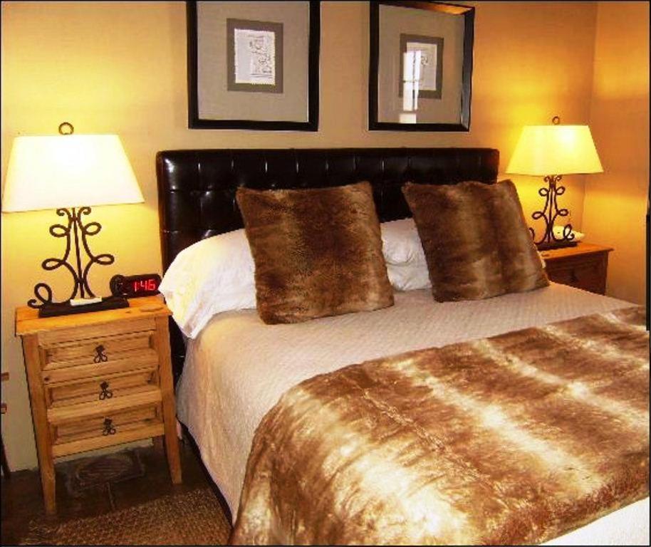 Catalina Park Inn Bed And Breakfast Tucson Room photo